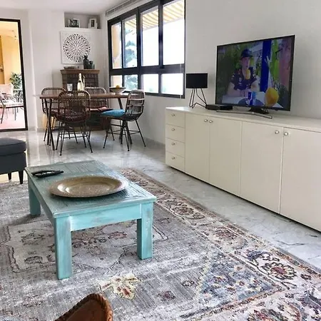 Luxurious Seafront شقة مورايرا