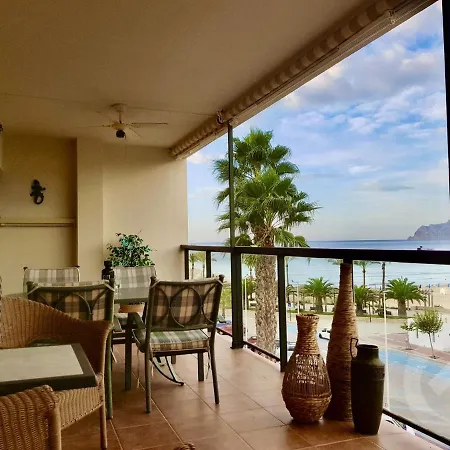 Daire Luxurious Seafront *