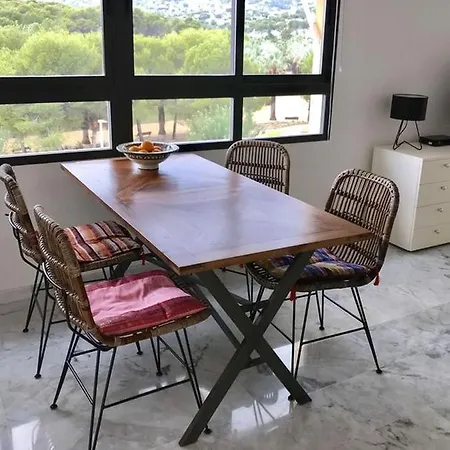 Apartment Luxurious Seafront